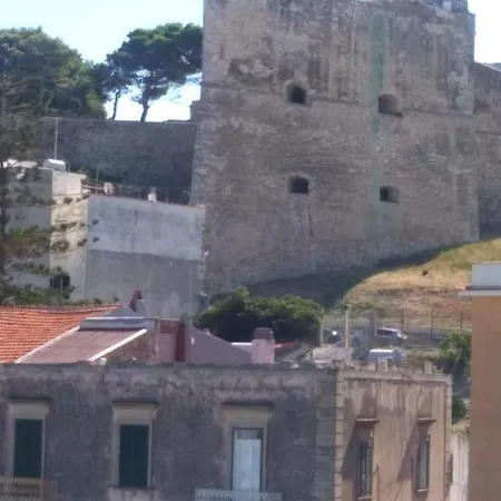 فندق مبيت وإفطار I Cavalieri فيستَ